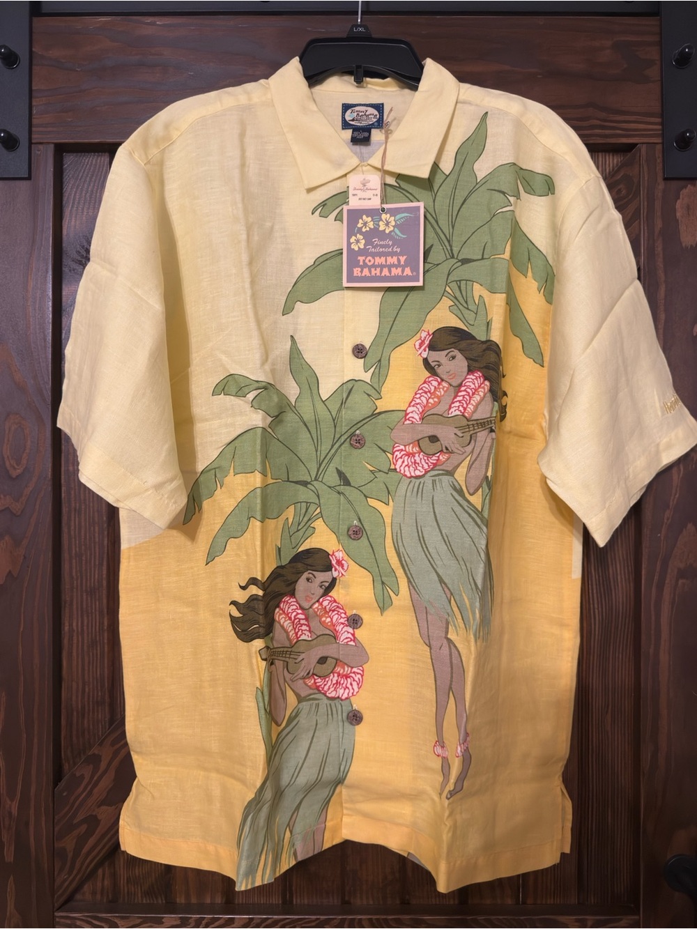 Vintage NWT Tommy Bahama Pale Yellow Linen Hawaiian Hula Girl Camp Shirt